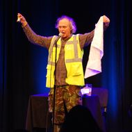 Simon Munnery Alan Parker - Urban Warrior - The Farewell Tour